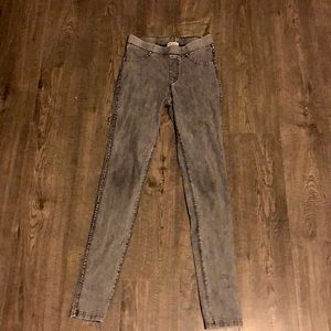 Mid Rise Jegging
